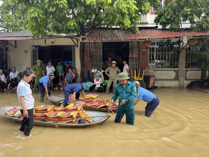 Bắc Giang: 35 thôn bị chia cắt do lũ, khoảng 7 nghìn hộ bị ảnh hưởng- Ảnh 4.