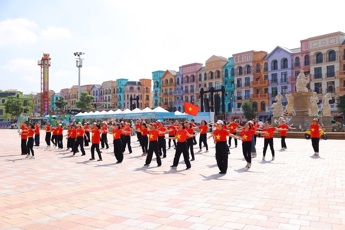 Hành trình trải nghiệm đầy ý nghĩa với chuỗi sự kiện “Gieo mầm thiện tâm” ngay trong ngày đầu tiên- Ảnh 1.