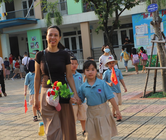 Hơn 23 triệu học sinh hào hứng bước vào năm học mới- Ảnh 1.