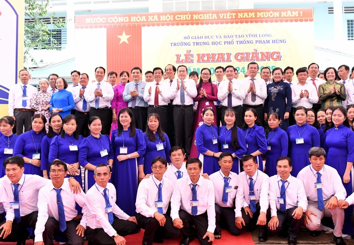 Lãnh đạo Đảng, Nhà nước dự khai giảng năm học mới 2024 – 2025- Ảnh 5.