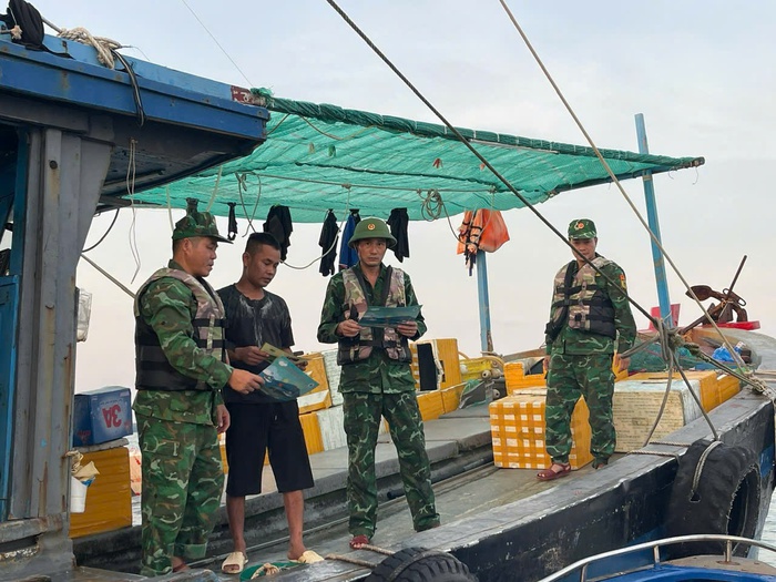 Quảng Ninh: Đến 19h ngày 5/9, không còn phương tiện hay ngư dân ở khu vực biển nguy hiểm- Ảnh 1.