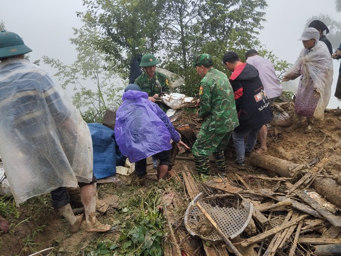 Hà Giang: Bộ đội biên phòng chủ động các phương án sẵn sàng ứng phó mưa bão - Ảnh 1.