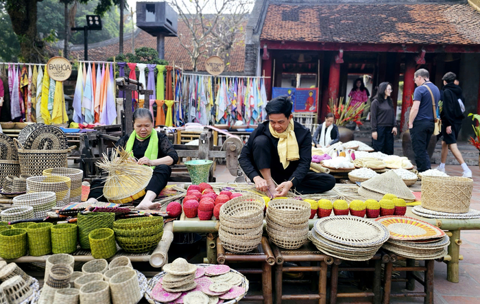 "Quà tặng của nhân gian" giới thiệu những tinh hoa văn hóa dân tộc - Ảnh 1.