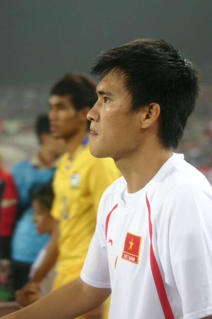 Nhìn lại chiến thắng AFF Cup 2008 của ĐT Việt Nam trước Thái Lan trên sân nhà- Ảnh 3.