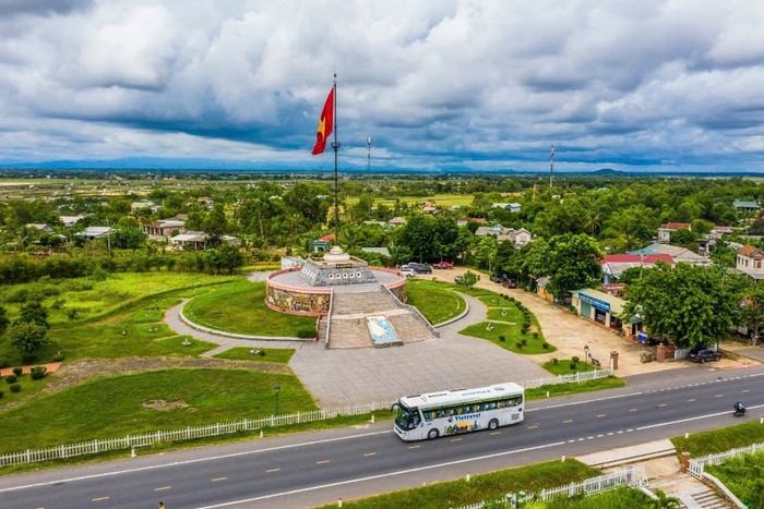 Hành trình xuyên Việt được lòng du khách trong dịp Tết Ất Tỵ - Ảnh 1.