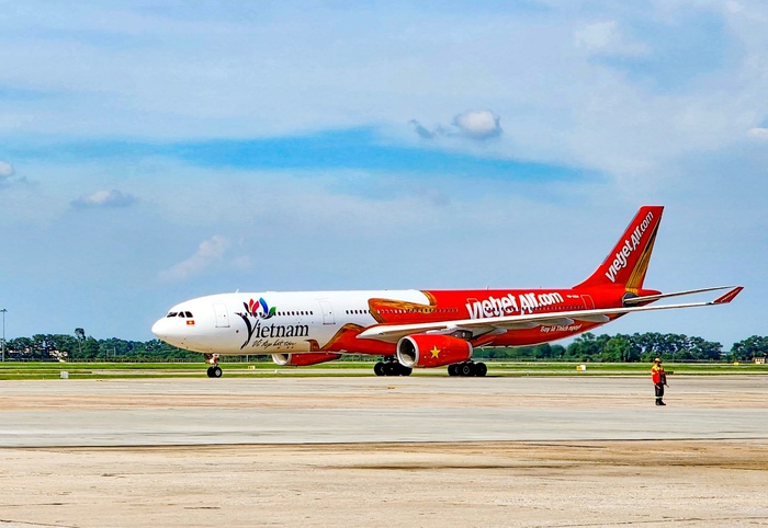 Cùng Vietjet nâng tầm phong cách, du xuân trọn vẹn với ưu đãi 20% cho hạng vé Business, SkyBoss- Ảnh 1.