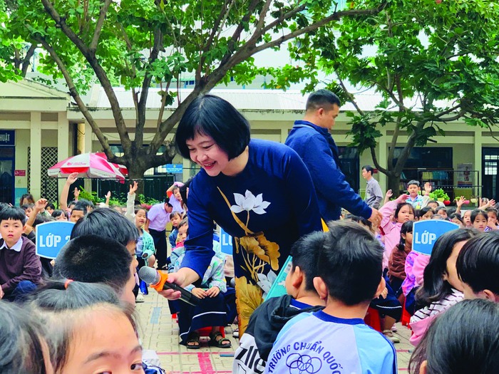 “Không nên lấy tiêu chí đọc sách kinh điển để dán nhãn cho văn hoá đọc của giới trẻ”- Ảnh 1.