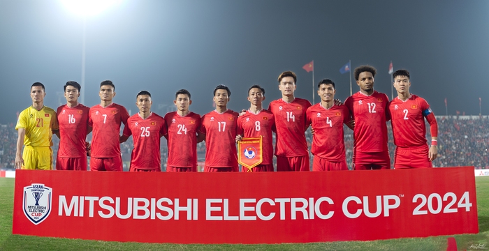 Cổ động viên Việt Nam không tiếc tiền sang Thái Lan, chỉ lo không mua được vé chung kết ASEAN Cup- Ảnh 1.