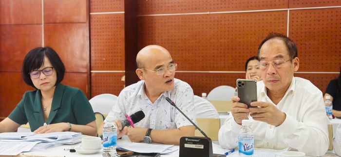 Áp dụng thiếu thống nhất về quy định chứng chỉ hành nghề tiêm chủng- Ảnh 2. Áp dụng thiếu thống nhất về quy định chứng chỉ hành nghề tiêm chủng- Ảnh 2.