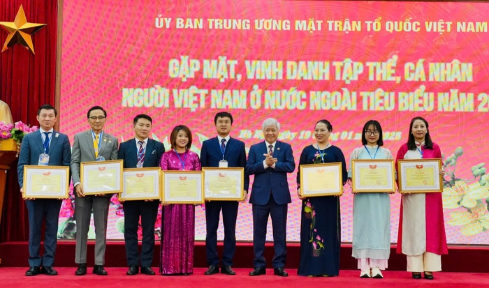 Mặt trận Tổ quốc Việt Nam phát huy vai trò nòng cốt trong đoàn kết kiều bào- Ảnh 2.