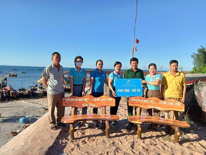 Những “Ngôi nhà xanh” nghĩa tình ở làng quê Hải Lộc- Ảnh 4. Những “Ngôi nhà xanh” nghĩa tình ở làng quê Hải Lộc- Ảnh 4.