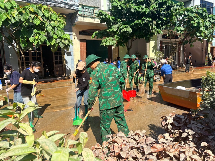 Lạng Sơn: Hơn 2.000 người dân trở lại cuộc sống bình thường sau mưa lũ- Ảnh 3. Lạng Sơn: Hơn 2.000 người dân trở lại cuộc sống bình thường sau mưa lũ- Ảnh 3.