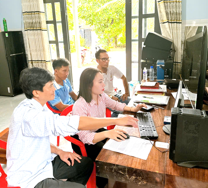 Xã Canh Vinh (Gia Lai): Đưa dịch vụ công đến tận làng đồng bào dân tộc thiểu số- Ảnh 3. Xã Canh Vinh (Gia Lai): Đưa dịch vụ công đến tận làng đồng bào dân tộc thiểu số- Ảnh 3.
