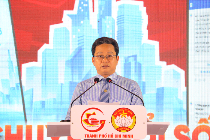 TPHCM Đặt mục tiêu: 100% người trưởng thành biết dùng công nghệ số đến năm 2026- Ảnh 3.