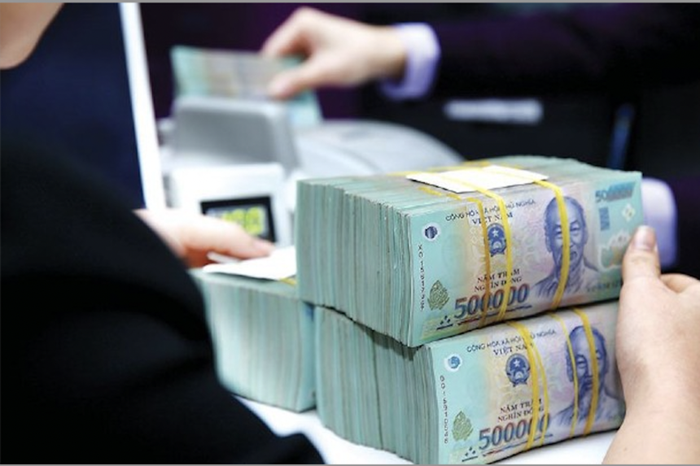 Tín dụng bất động sản: Cần kiểm soát, không nên "siết cứng"- Ảnh 2. Tín dụng bất động sản: Cần kiểm soát, không nên "siết cứng"- Ảnh 2.