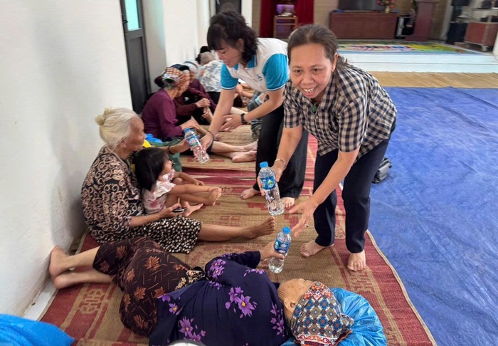 Hà Nội: Chung tay cùng Hội LHPN xã Trung Giã hỗ trợ các hộ dân khắc phục ảnh hưởng bão lũ - Ảnh 4.