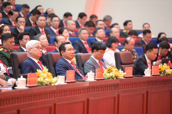 Đại hội Đảng bộ TPHCM lần thứ I họp phiên trù bị- Ảnh 3.