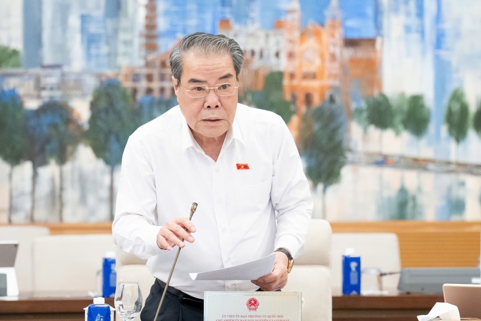 Phó Chủ tịch Quốc hội Nguyễn Thị Thanh: Lương công chức xã rất ít người được hơn 10 triệu đồng- Ảnh 1.