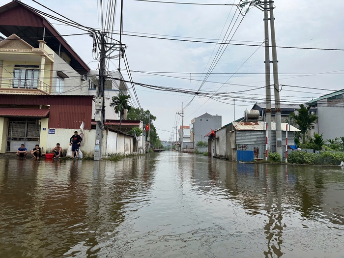 Đau lòng những giáo viên tử vong do thiên tai- Ảnh 2.