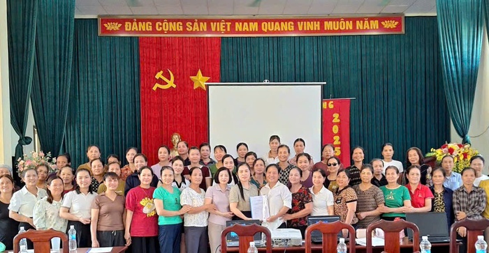 Hội LHPN Bắc Ninh: Ra mắt 10 mô hình “Chợ an toàn thực phẩm” và tập huấn cho hơn 500 thành viên- Ảnh 2.