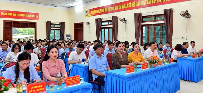 Phó Chủ tịch UBTƯ MTTQ Việt Nam Hà Thị Nga tiếp xúc cử tri tại Tuyên Quang- Ảnh 1. Phó Chủ tịch UBTƯ MTTQ Việt Nam Hà Thị Nga tiếp xúc cử tri tại Tuyên Quang- Ảnh 1.