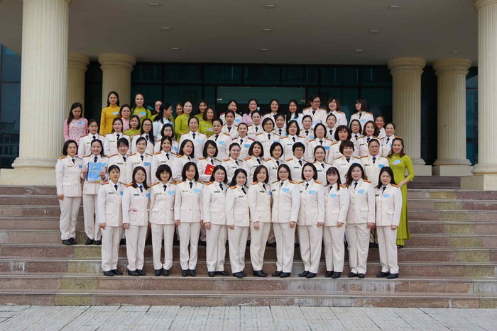 Tiếp tục đổi mới và đẩy mạnh các phong trào thi gắn với với điều kiện đặc thù của Hội phụ nữ H03- Ảnh 3.