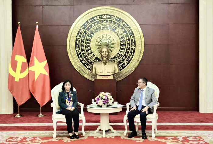 Chủ tịch Hội LHPN Việt Nam Nguyễn Thị Tuyến thăm Đại sứ quán Việt Nam tại Trung Quốc- Ảnh 1.