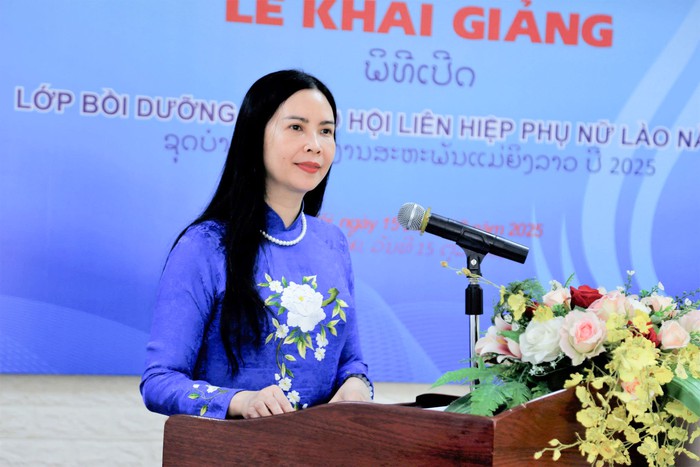 Khai giảng Lớp bồi dưỡng cán bộ Hội LHPN Lào năm 2025- Ảnh 2. Khai giảng Lớp bồi dưỡng cán bộ Hội LHPN Lào năm 2025- Ảnh 2.
