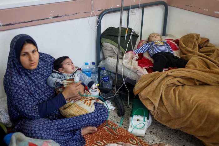 Nỗi đau sâu thẳm sau đống đổ nát ở Dải Gaza- Ảnh 4. Nỗi đau sâu thẳm sau đống đổ nát ở Dải Gaza- Ảnh 4.