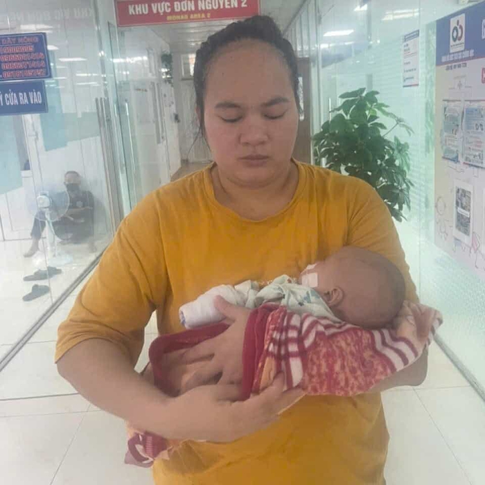 Thương cảnh mẹ nghèo lên mạng xin sữa cho con sinh non, dị tật bẩm sinh- Ảnh 2. Thương cảnh mẹ nghèo lên mạng xin sữa cho con sinh non, dị tật bẩm sinh- Ảnh 2.