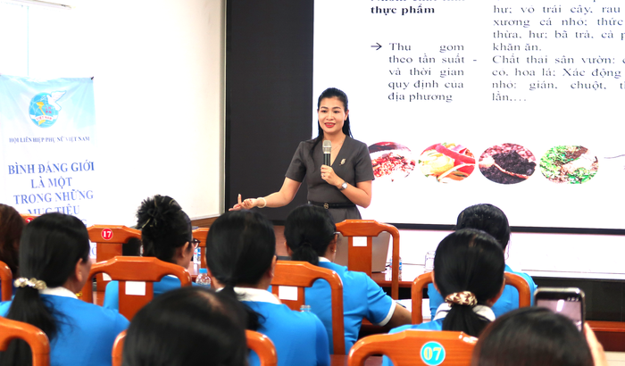 Hội LHPN Việt Nam tổ chức tập huấn thực hiện mô hình “3 sạch” tại Đồng Nai- Ảnh 2. Hội LHPN Việt Nam tổ chức tập huấn thực hiện mô hình “3 sạch” tại Đồng Nai- Ảnh 2.