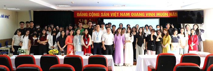 Học viện Phụ nữ Việt Nam ký kết với các doanh nghiệp công nghệ thông tin, gắn kết đào tạo với thực tiễn - Ảnh 3. Học viện Phụ nữ Việt Nam ký kết với các doanh nghiệp công nghệ thông tin, gắn kết đào tạo với thực tiễn - Ảnh 3.