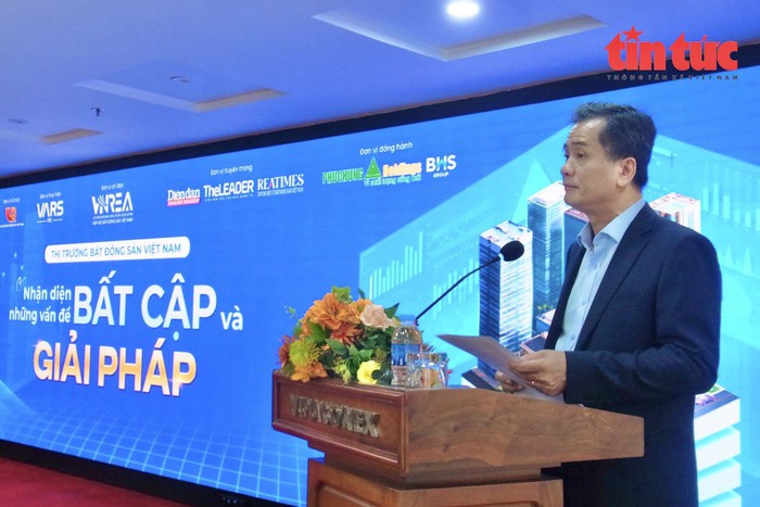 Thị trường bất động sản khởi sắc nhưng cần “hãm phanh” dòng vốn đầu cơ- Ảnh 3. Thị trường bất động sản khởi sắc nhưng cần “hãm phanh” dòng vốn đầu cơ- Ảnh 3.