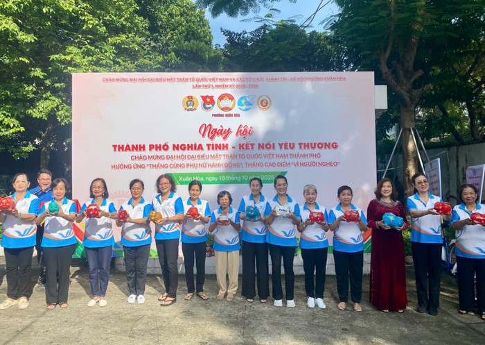 TPHCM: Phường Xuân Hòa triển khai nhiều hoạt động hướng về cộng đồng- Ảnh 1. TPHCM: Phường Xuân Hòa triển khai nhiều hoạt động hướng về cộng đồng- Ảnh 1.