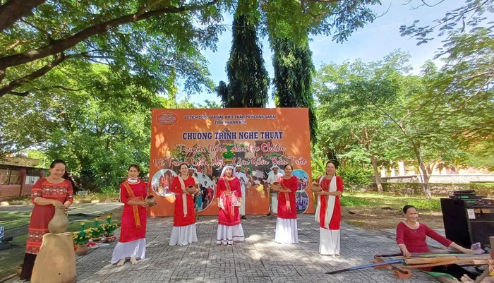 Náo nức mùa Lễ hội Katê ở địa phương có đông đồng bào Chăm nhất nước- Ảnh 2. Náo nức mùa Lễ hội Katê ở địa phương có đông đồng bào Chăm nhất nước- Ảnh 2.