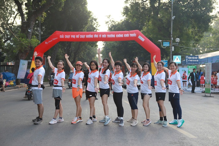 Đồng hồ Galle đồng hành cùng Giải “Phụ nữ chạy hưởng ứng Vì môi trường không khói thuốc”- Ảnh 1.