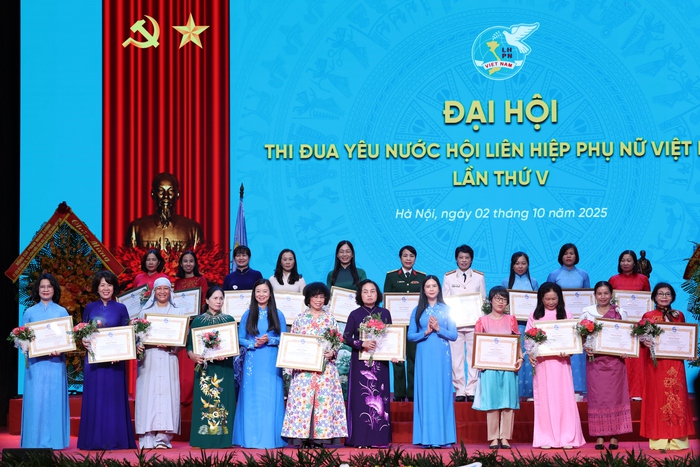 Những hình ảnh đẹp tại Lễ kỷ niệm 95 năm thành lập Hội LHPN Việt Nam- Ảnh 15.