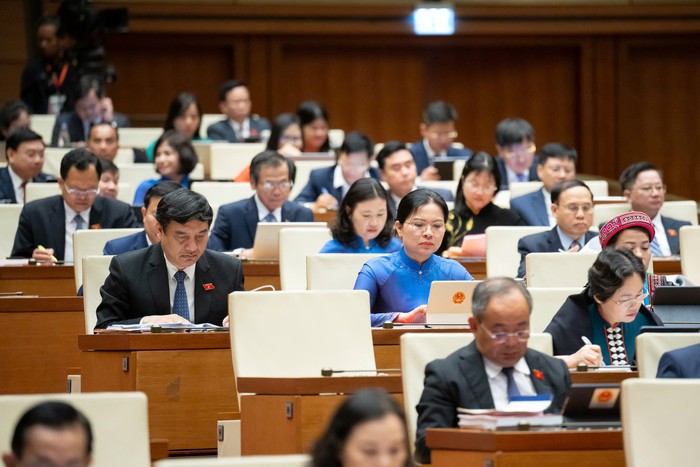 2.403 ý kiến phản ánh kiến nghị của cử tri và nhân dân gửi tới Kỳ họp thứ 10, Quốc hội khóa XV- Ảnh 2. 2.403 ý kiến phản ánh kiến nghị của cử tri và nhân dân gửi tới Kỳ họp thứ 10, Quốc hội khóa XV- Ảnh 2.