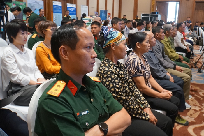Việt Nam vận động nguồn lực khắc phục hậu quả bom mìn sau chiến tranh - Ảnh 3. Việt Nam vận động nguồn lực khắc phục hậu quả bom mìn sau chiến tranh - Ảnh 3.