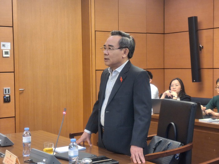 Đại biểu Quốc hội đề nghị phải Luật hóa quyền lợi khách hàng- Ảnh 1. Đại biểu Quốc hội đề nghị phải Luật hóa quyền lợi khách hàng- Ảnh 1.