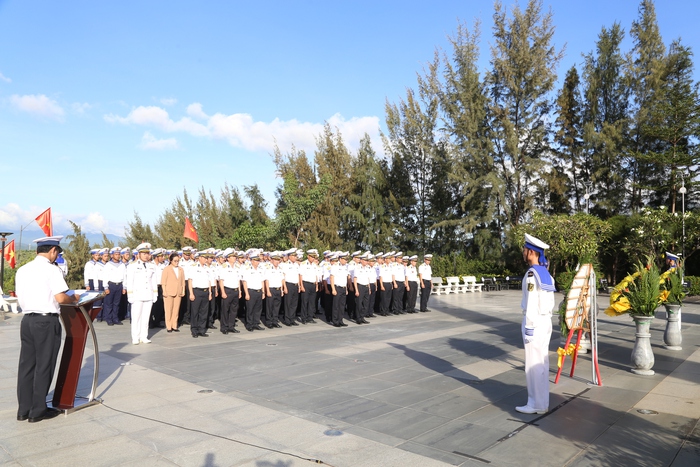 Vùng 4 Hải quân: Nhiều hoạt động ý nghĩa chào mừng 50 năm Ngày truyền thống - Ảnh 2. Vùng 4 Hải quân: Nhiều hoạt động ý nghĩa chào mừng 50 năm Ngày truyền thống - Ảnh 2.