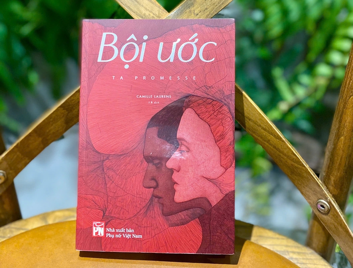 Sách Bội ước là tác phẩm mới nhất của Camille Laurens vừa được xuất bản tại Việt Nam vào tháng 10/2025 - Ảnh: Nhà xuất bản Phụ Nữ Việt Nam Sách Bội ước là tác phẩm mới nhất của Camille Laurens vừa được xuất bản tại Việt Nam vào tháng 10/2025 - Ảnh: Nhà xuất bản Phụ Nữ Việt Nam