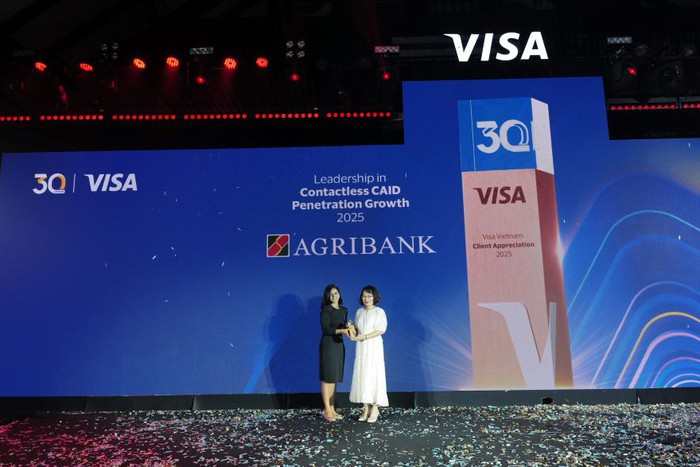 Agribank được Visa vinh danh: Bước tiến mới trên hành trình hiện đại hóa thanh toán số- Ảnh 1. Agribank được Visa vinh danh: Bước tiến mới trên hành trình hiện đại hóa thanh toán số- Ảnh 1.