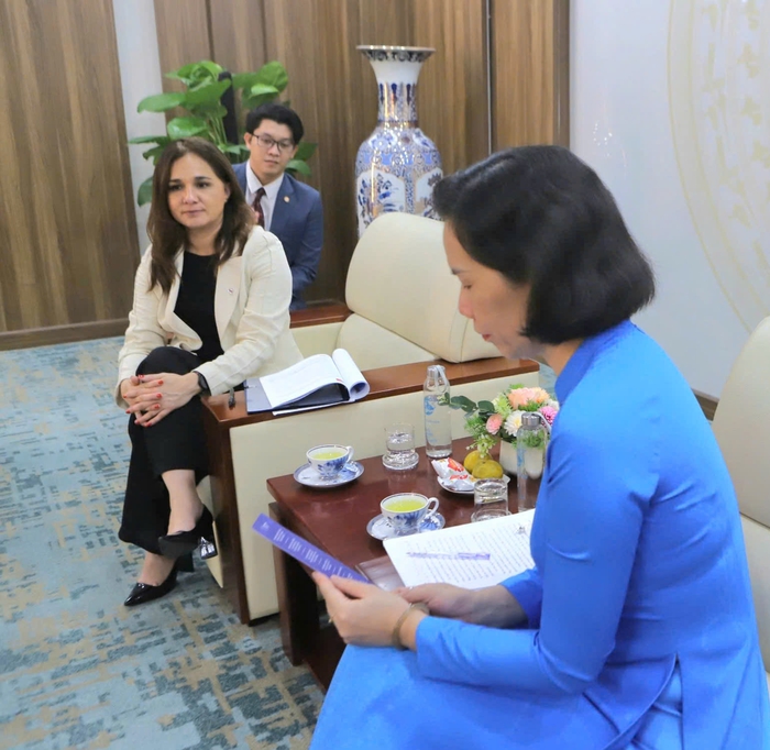 Việt Nam và Chi-lê trao đổi kinh nghiệm nâng cao vai trò của phụ nữ và công tác bình đẳng giới- Ảnh 2. Việt Nam và Chi-lê trao đổi kinh nghiệm nâng cao vai trò của phụ nữ và công tác bình đẳng giới- Ảnh 2.