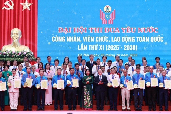 Hướng tới đội ngũ “Công nhân số” trong kỷ nguyên mới- Ảnh 3. Hướng tới đội ngũ “Công nhân số” trong kỷ nguyên mới- Ảnh 3.