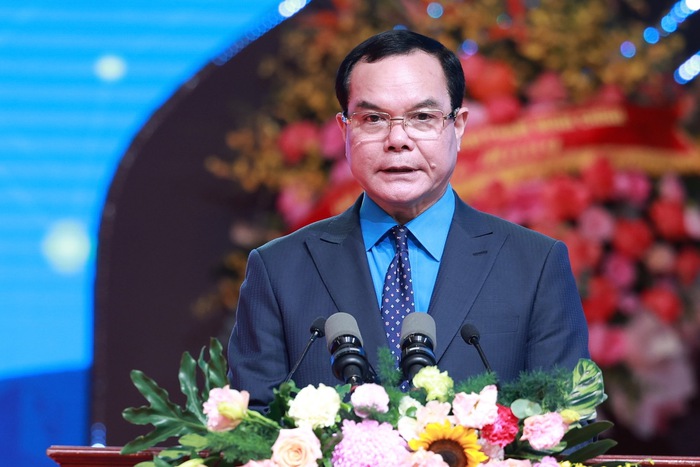 Tuyên dương 80 điển hình tiên tiến trong công nhân, viên chức, lao động giai đoạn 2020-2025- Ảnh 1. Tuyên dương 80 điển hình tiên tiến trong công nhân, viên chức, lao động giai đoạn 2020-2025- Ảnh 1.