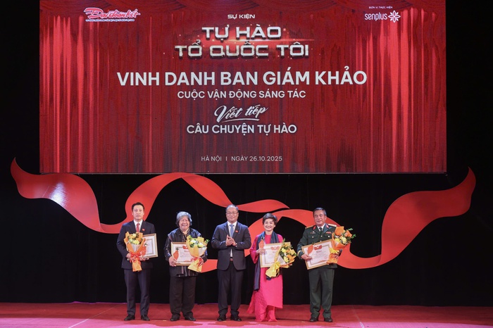 Hơn 3.500 "câu chuyện tự hào" lan tỏa tinh thần đại đoàn kết dân tộc- Ảnh 2. Hơn 3.500 "câu chuyện tự hào" lan tỏa tinh thần đại đoàn kết dân tộc- Ảnh 2.