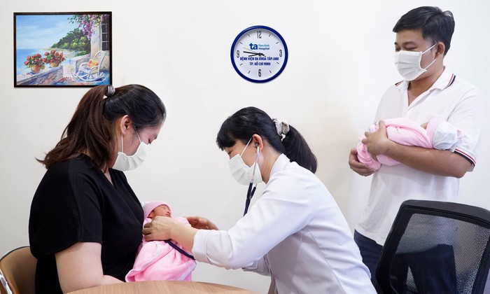 VNVC và Bệnh viện Tâm Anh ra mắt kháng thể đơn dòng phòng viêm phổi do RSV cho trẻ- Ảnh 1.