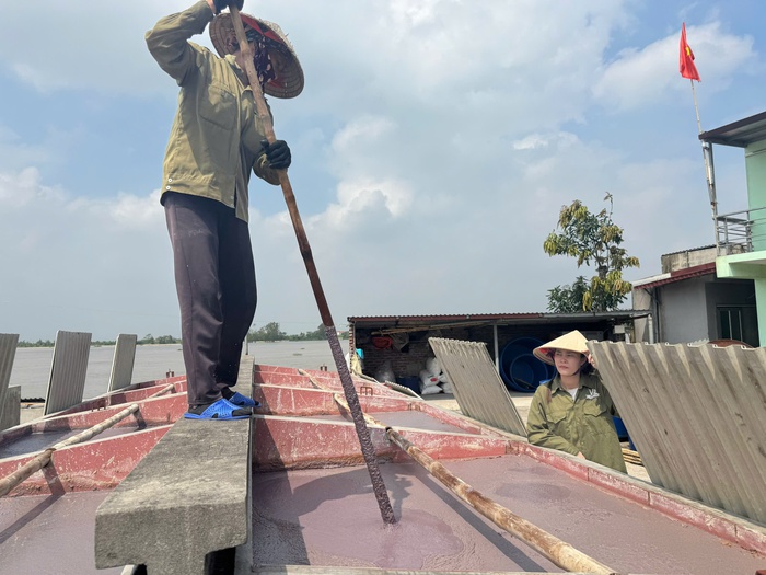 Hương vị biển từ giọt mắm quê tạo việc làm cho phụ nữ Nghĩa Lâm- Ảnh 1. Hương vị biển từ giọt mắm quê tạo việc làm cho phụ nữ Nghĩa Lâm- Ảnh 1.