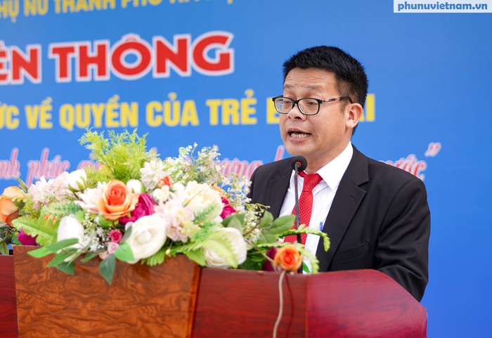 "Nhận diện sớm, can thiệp kịp thời" phòng, chống thuốc lá thế hệ mới trong học đường- Ảnh 1. "Nhận diện sớm, can thiệp kịp thời" phòng, chống thuốc lá thế hệ mới trong học đường- Ảnh 1.